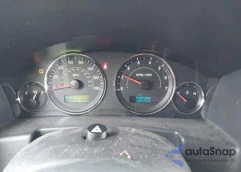 2006 Jeep Commander z USA, uszkodzony, nr VIN 1J8HG48K86C238867